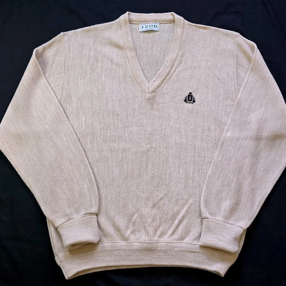 IZOD  Men's Size L V-Neck Sweater Cream Made in USA Preppy Knit Golf GVC Vintage